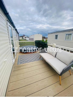 Lancaster Views, Luxury 2022 home with Hot Tub